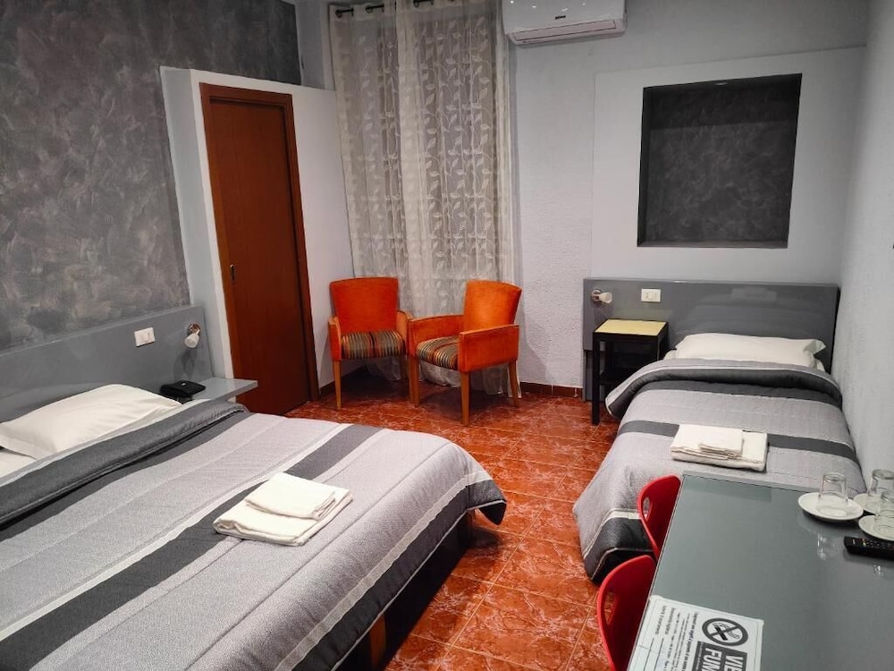 Hotel Convertini 31/55