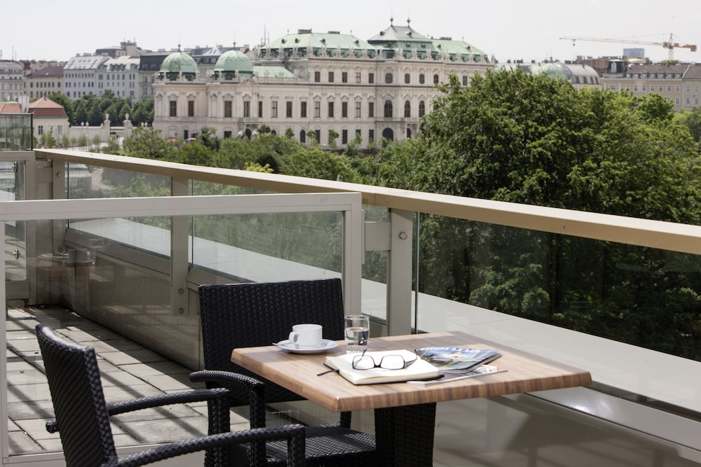 Austria Trend Hotel Savoyen 65/80