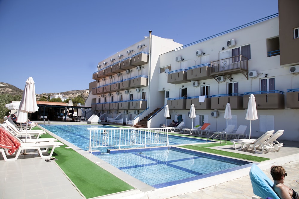 Hotel Athinoula 36/66
