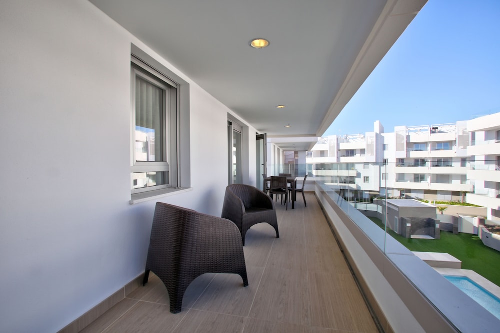 Aqua Apartments Marbella 52/80