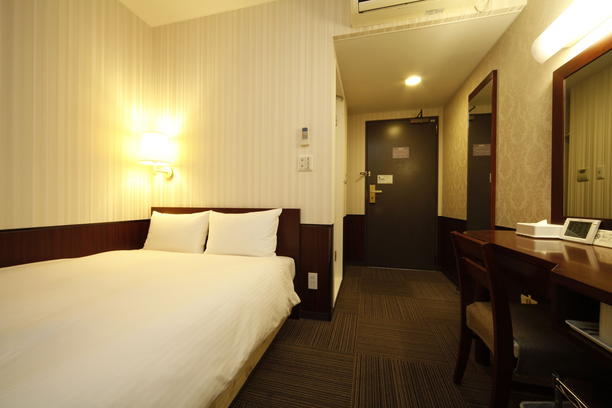 Economy, Single Bed, Unit Bath