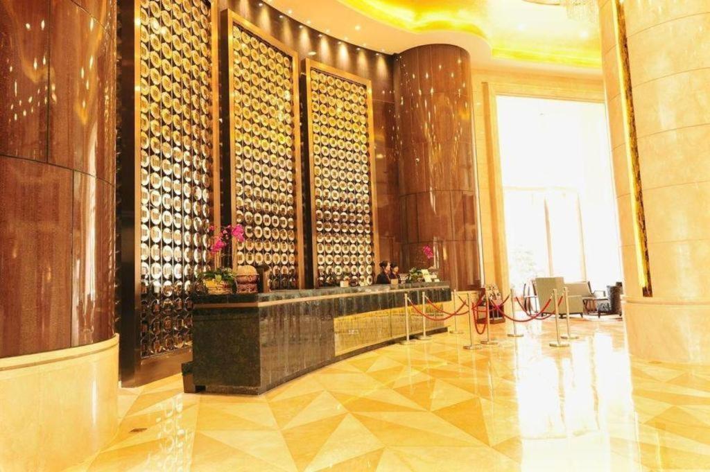 Venus Royal Hotel (The Royal Classic) 23/46