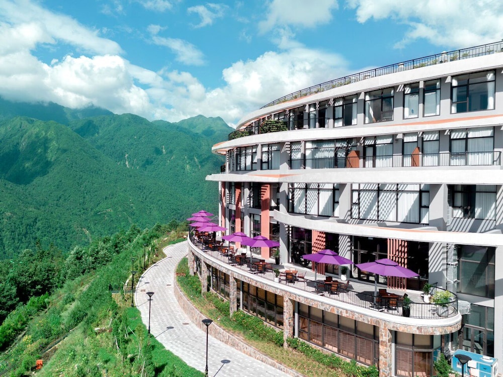 Lady Hill Sapa Resort 3/59