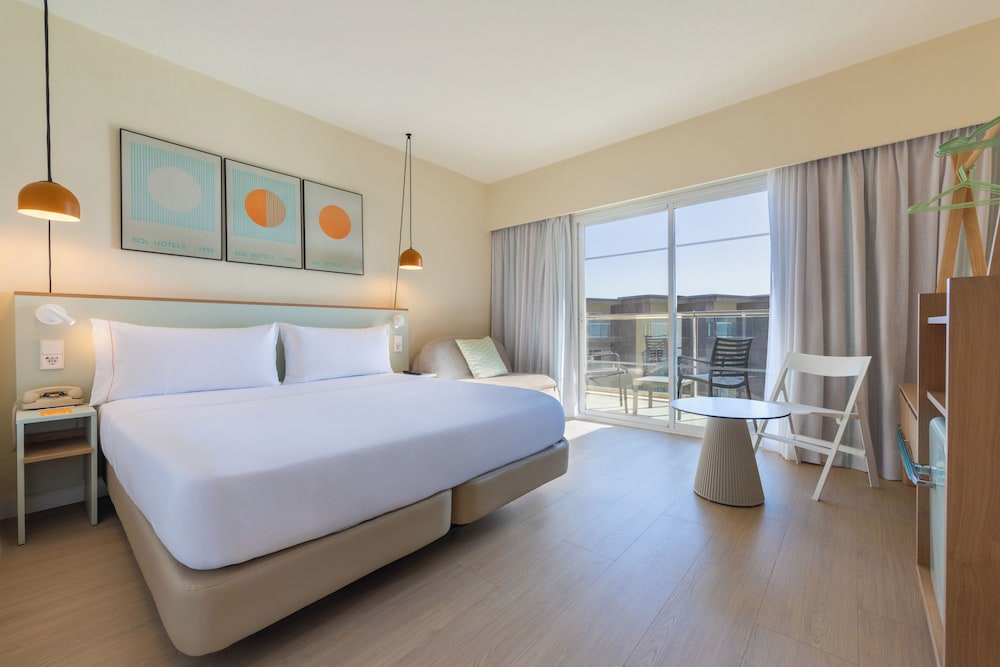 غرفة سوبيريور بسرير مزدوج، Sol Principe Hotel 3/8
