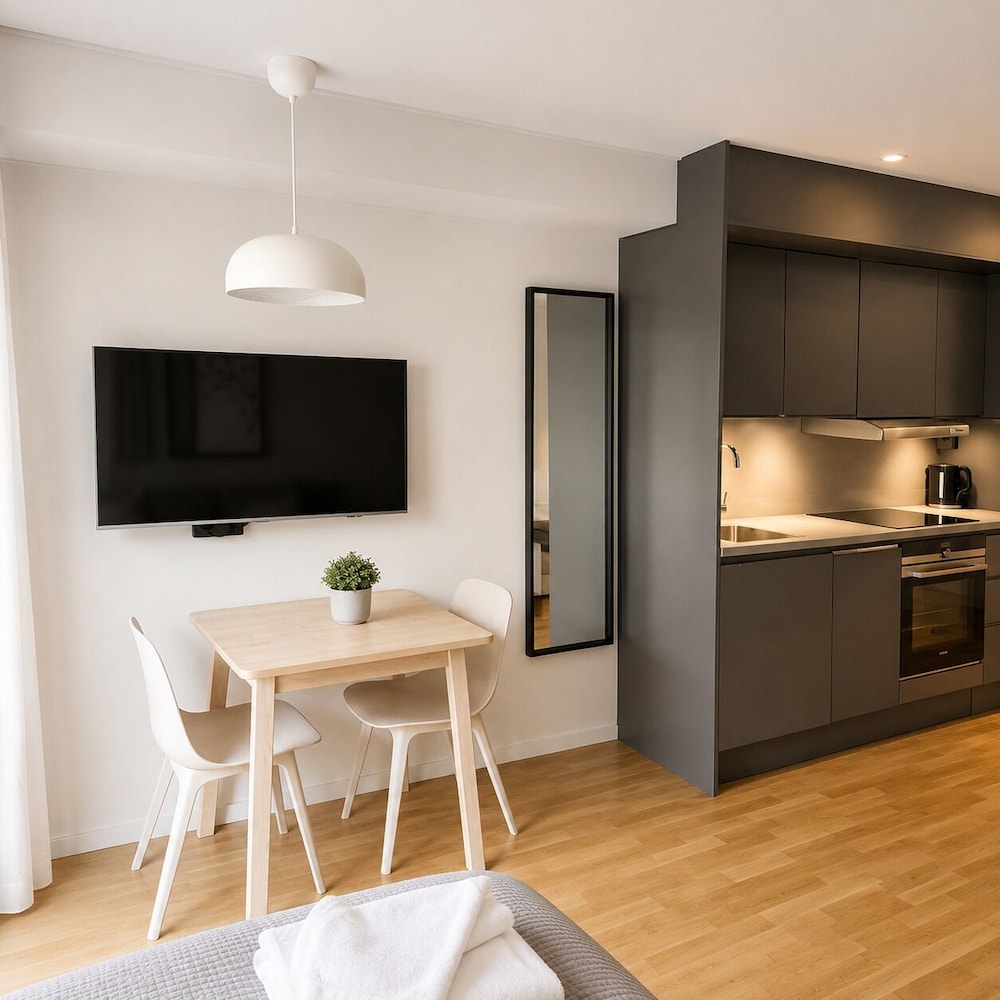 HOOM Home & Hotel Sollentuna 21/23