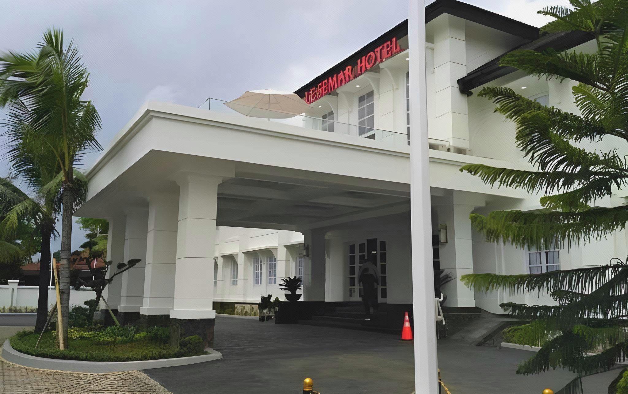 Le Semar Hotel Serang 23/25