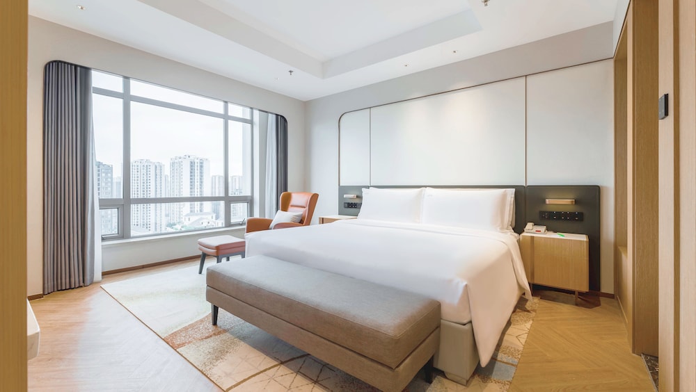 Holiday Inn Chongqing Guanyinqiao 17/50