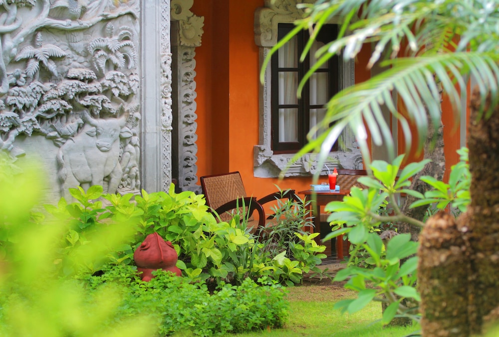 Adi Dharma Hotel Kuta 57/67