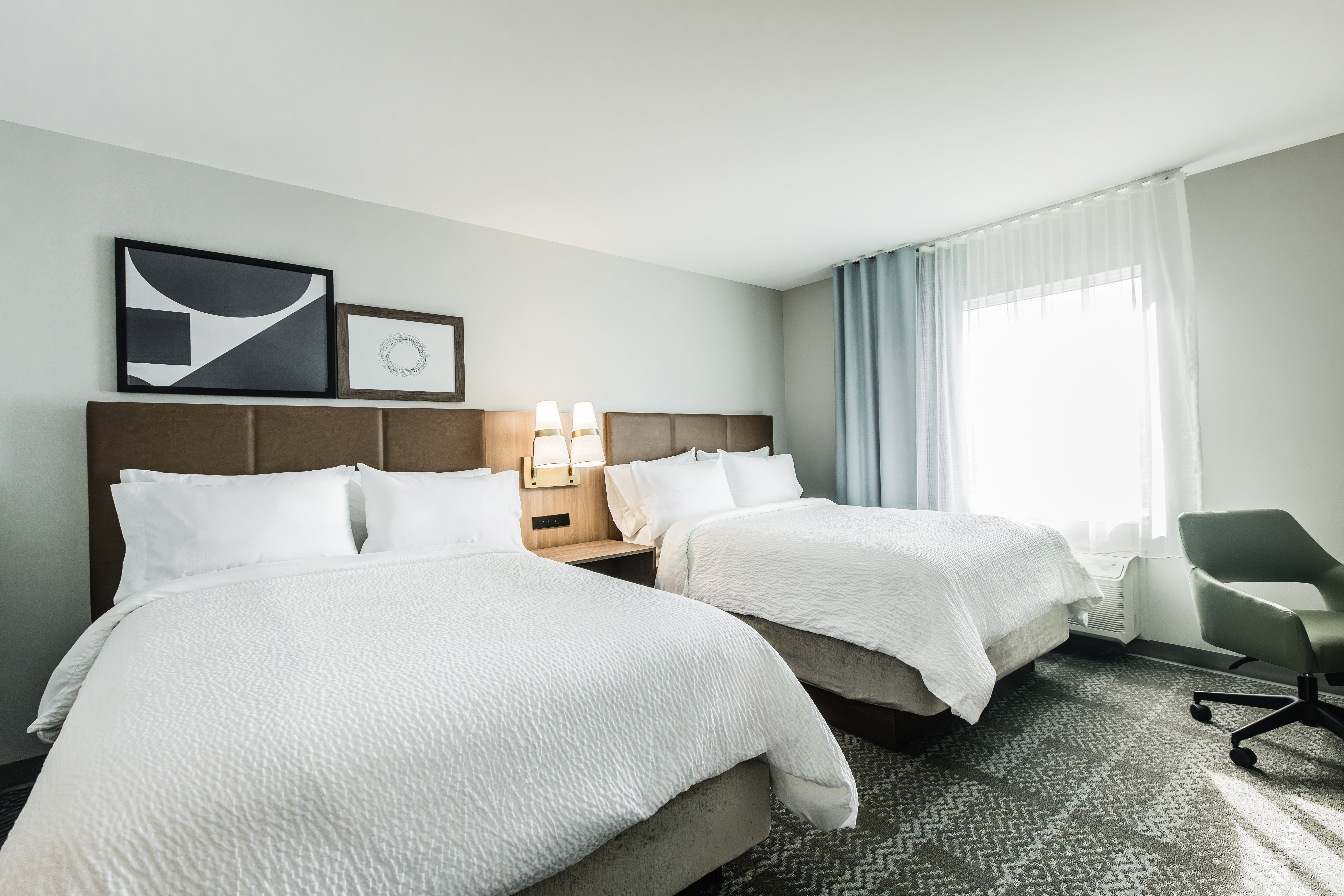 Staybridge Suites Dawson Creek by IHG 14/50