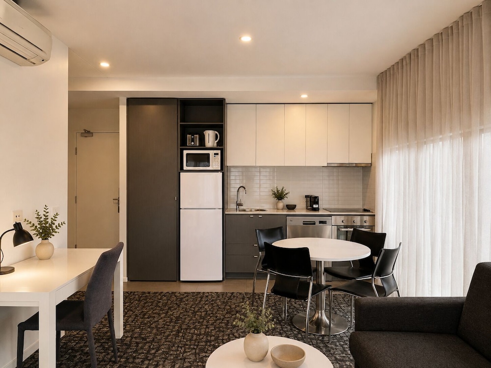 Punthill Oakleigh 35/50