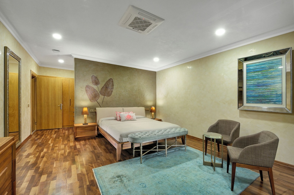 2 BEDROOMS, PRESIDENTIAL, SUITE