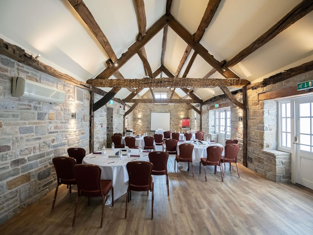 Mercure Barnsley Tankersley Manor Hotel 48/74