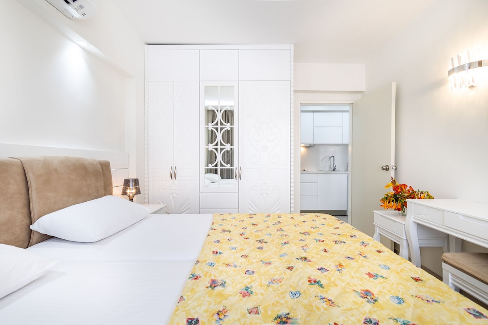 Princess Kinli Suites Hotel 17/38