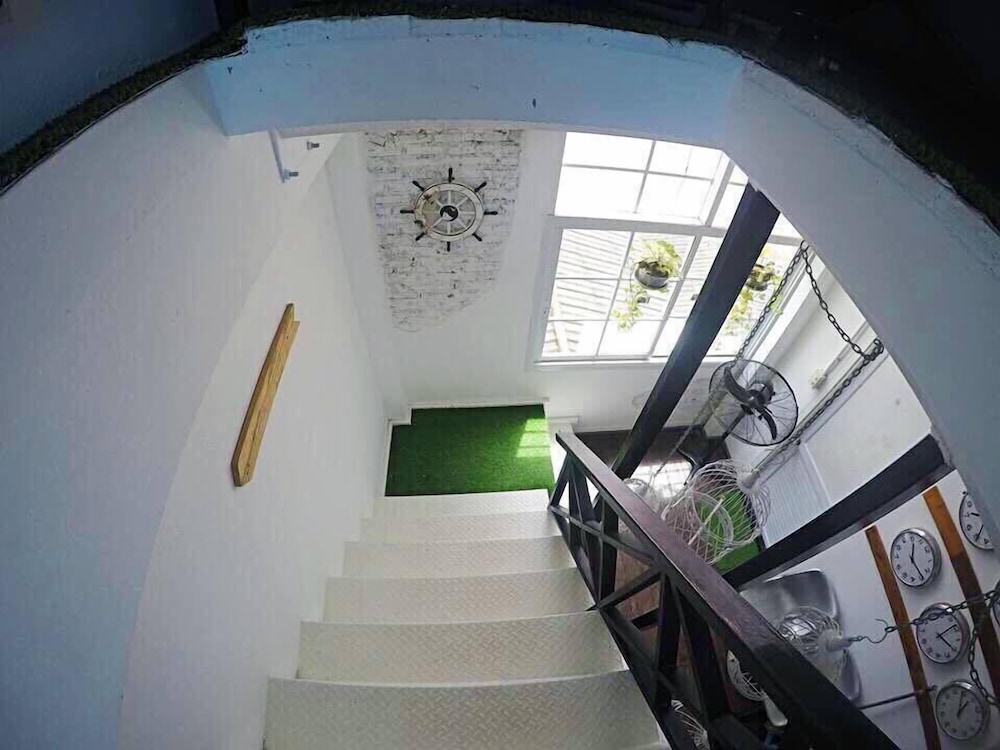 Jetty Huahin Hostel photo5