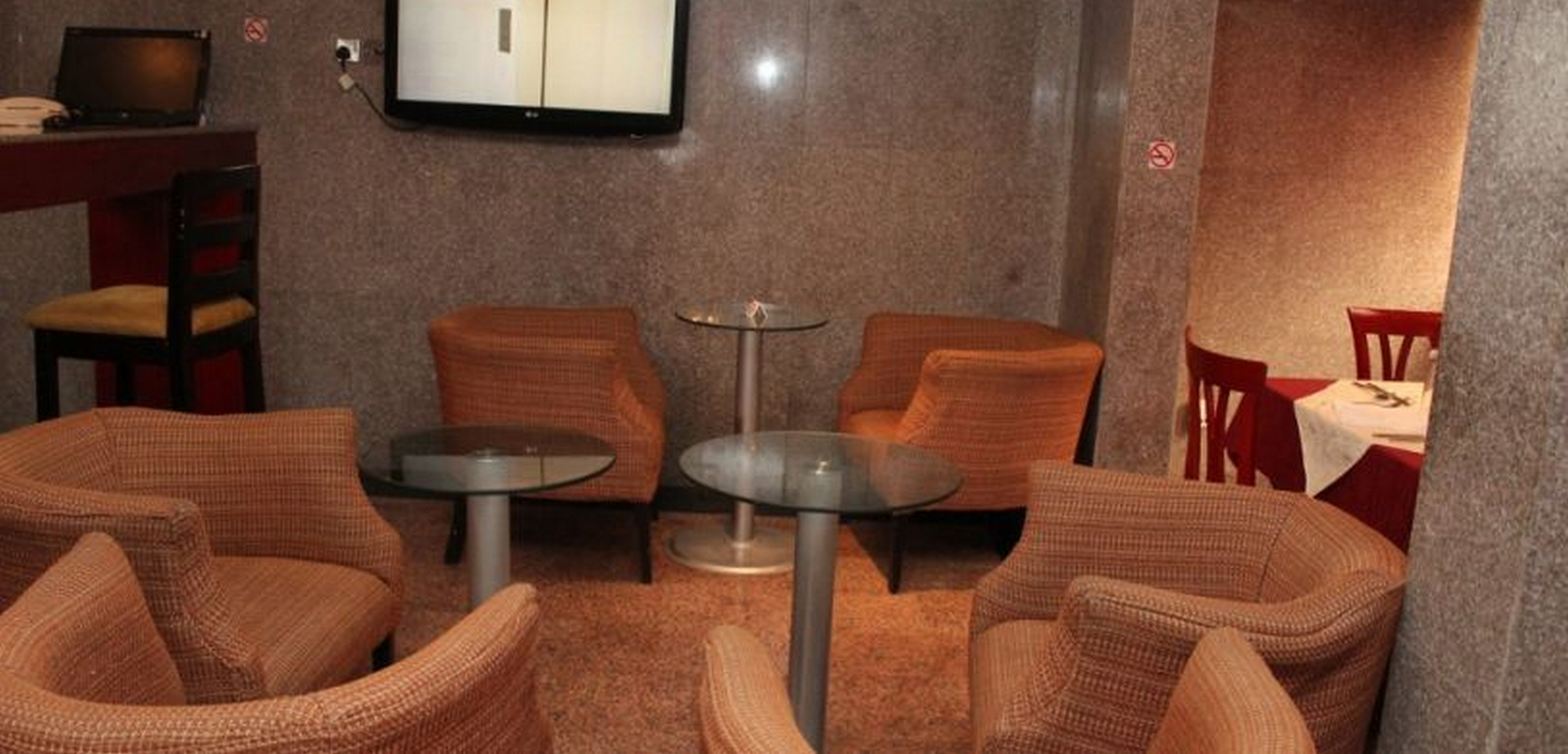 CLASS SUITES 11/17