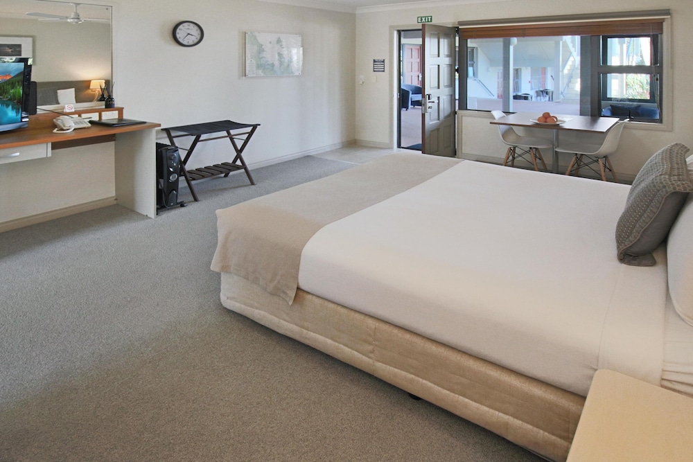 Whangaparaoa Lodge Motel 20/70
