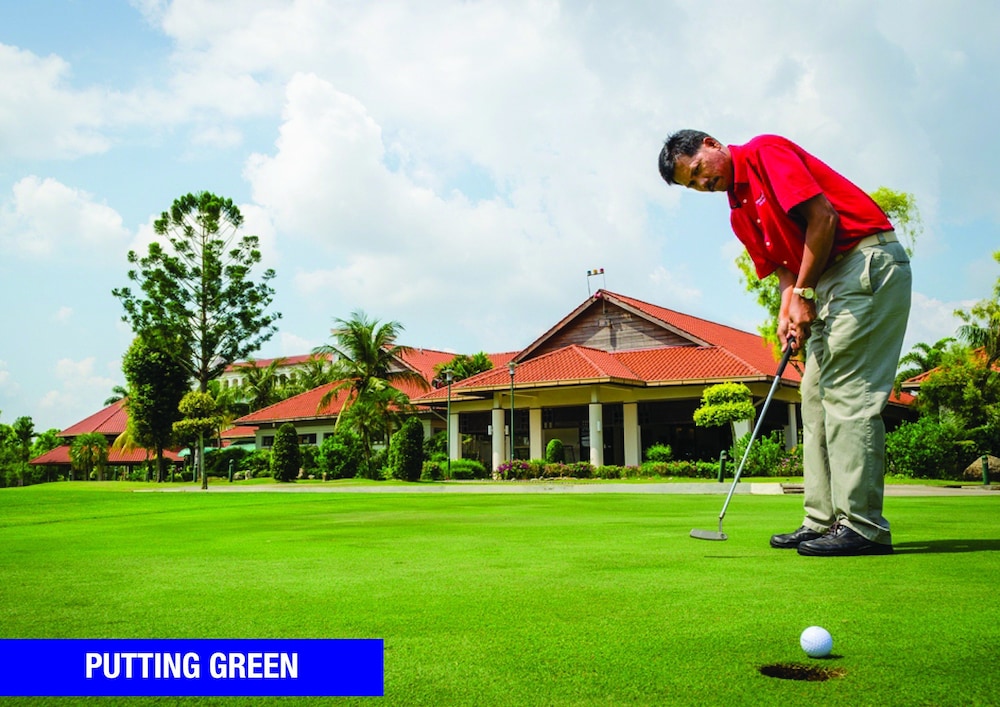 Nilai Springs Resort Hotel in NILAI