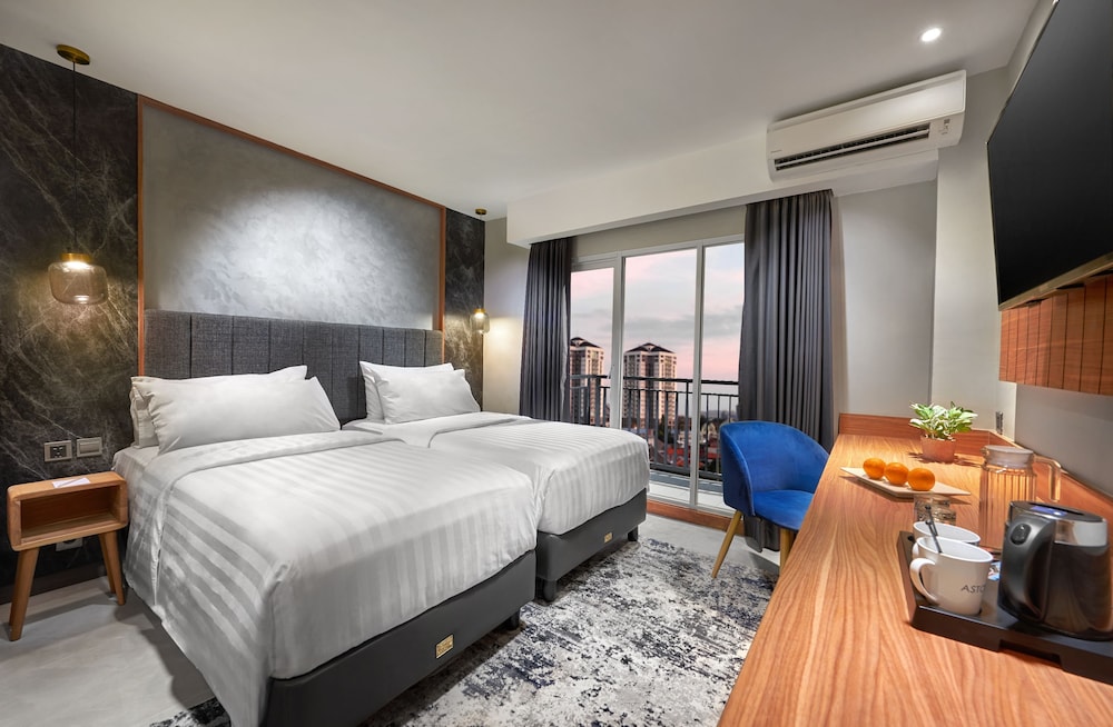 Aston Inn Jemursari Surabaya 8/36