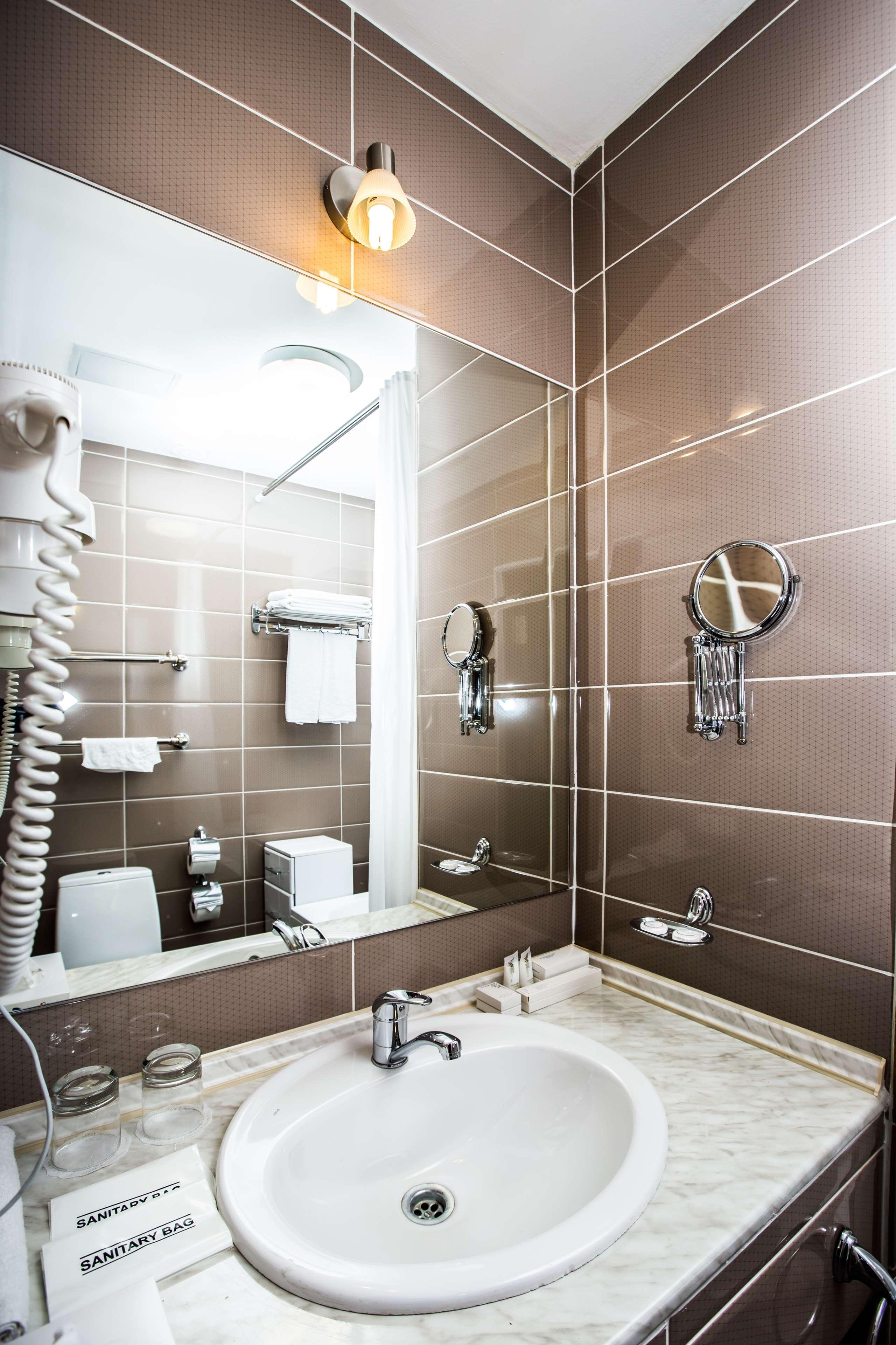Best Western Plus Atakent Park Hotel, Almaty