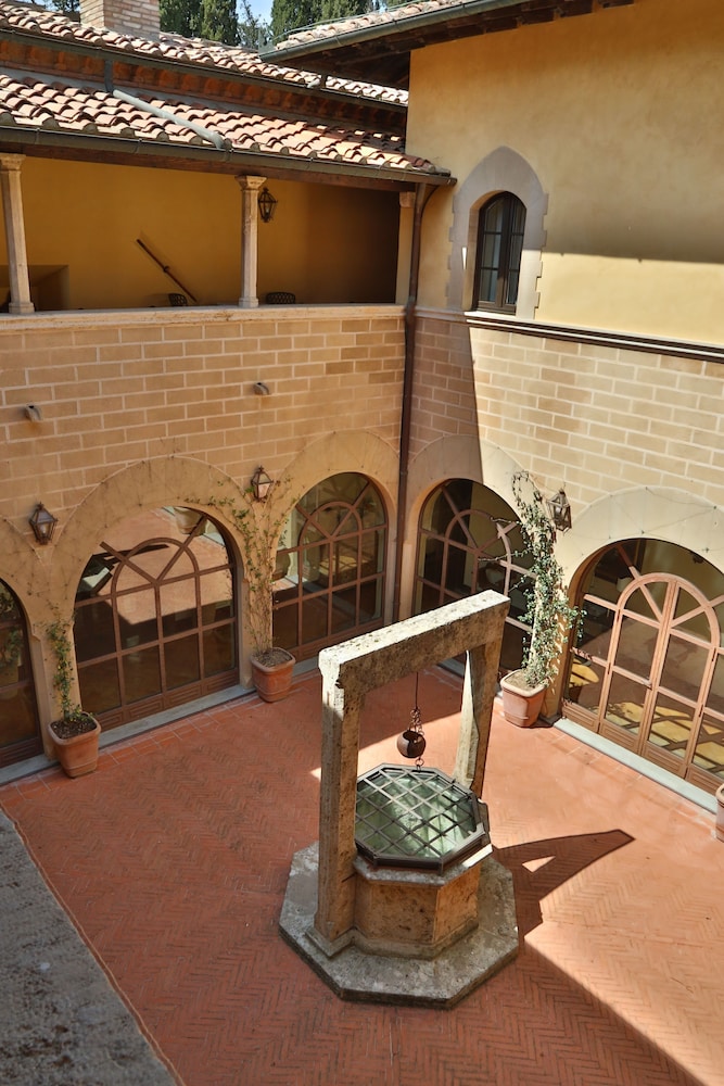La Collegiata 74/84