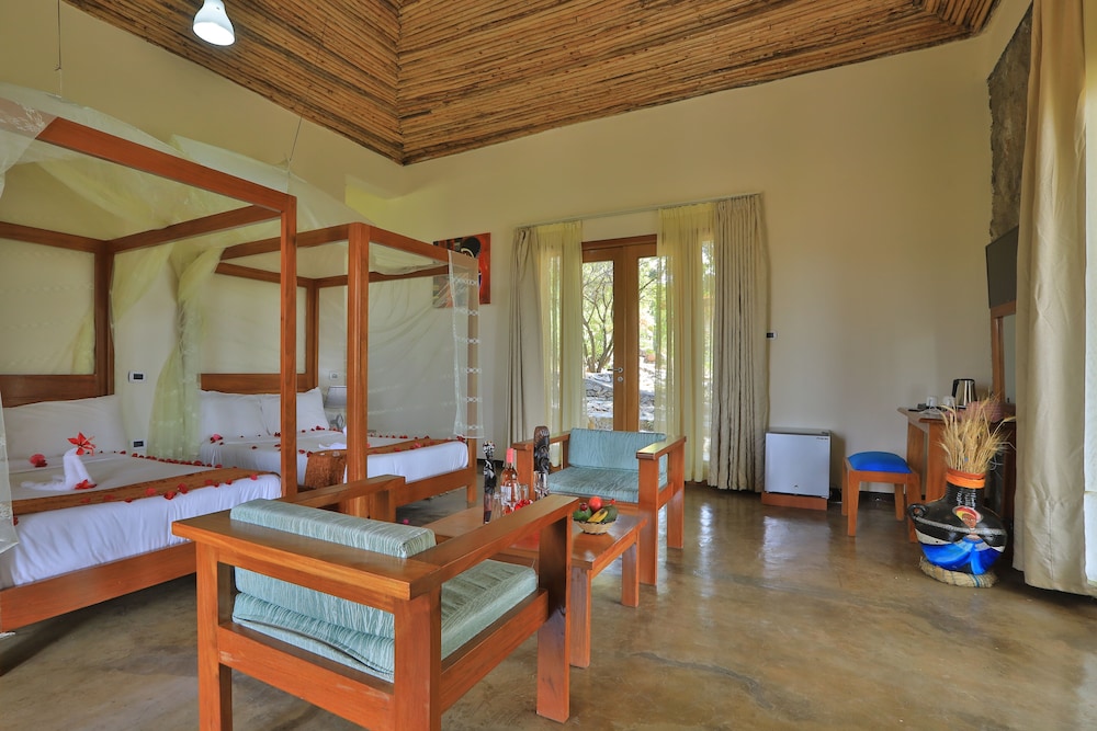 Mezena Lodge 30/50