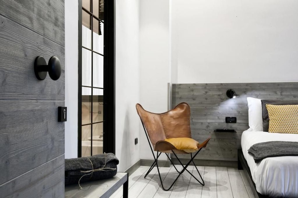 La Ferrovia Guest House 16/35