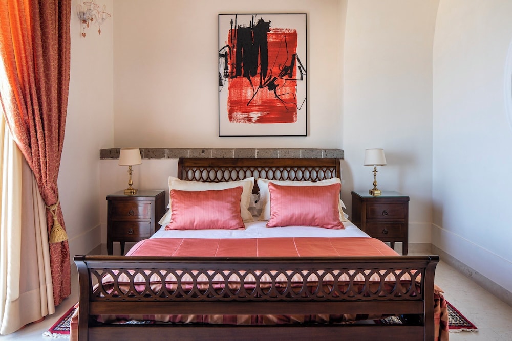 Suite, Double Bed, Sea View, Sofa, French Balcony