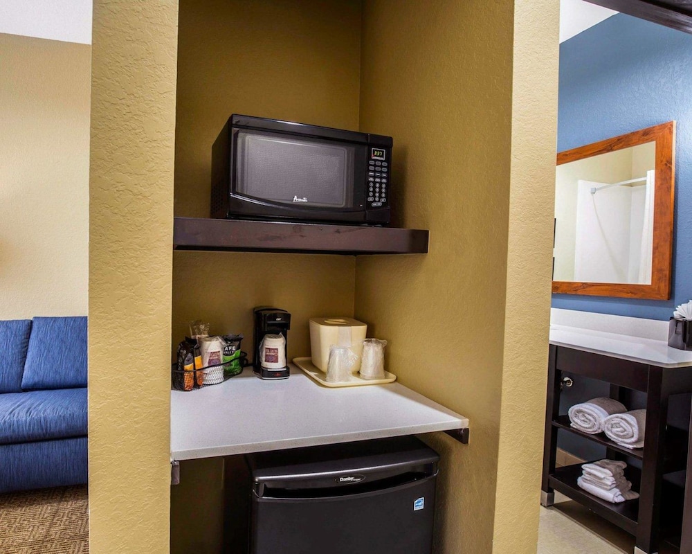 Comfort Suites Northwest - Cy - Fair 60/60