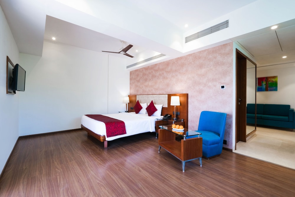 7 APPLE HOTEL VIMANNAGAR, PUNE 21/52