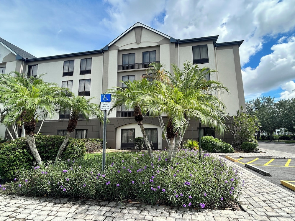 Spark by Hilton Fort Myers photo5