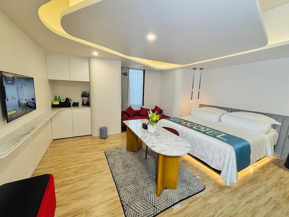 EXCOTEL Design Hotel Surabaya 29/57