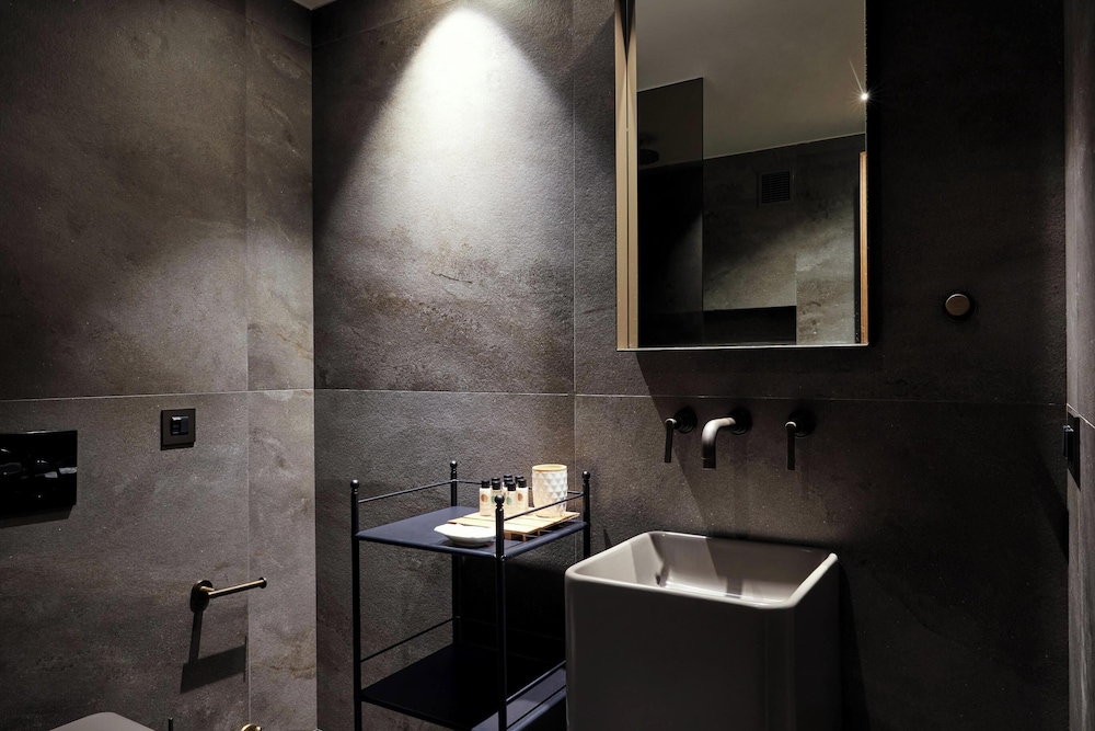 Athens 1890 Boutique Hotel & Spa 44/49