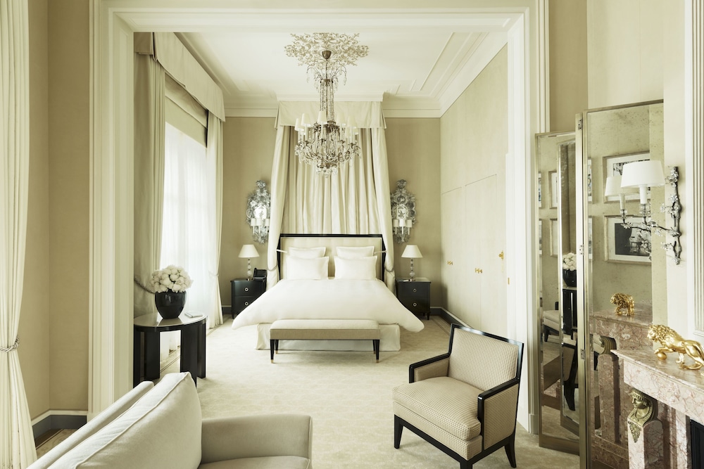 Ritz Paris 13/86