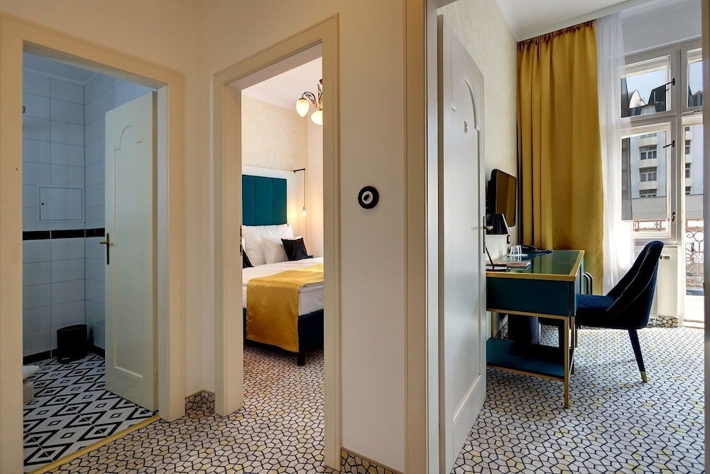 ASTORIA Hotel & Medical Spa, Depandance Wolker 33/71