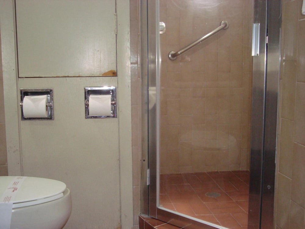 Hotel Real Plaza 29/69