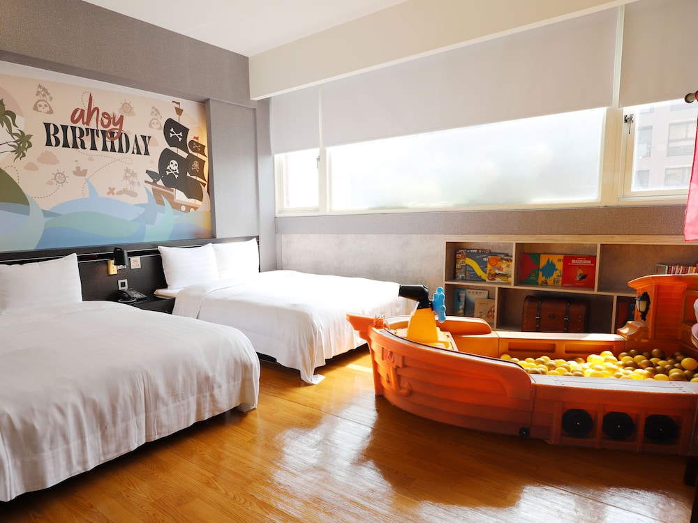 Military 75 Hotel 27/70