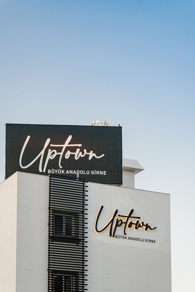 Uptown Buyuk Anadolu Girne Hotel 4/34