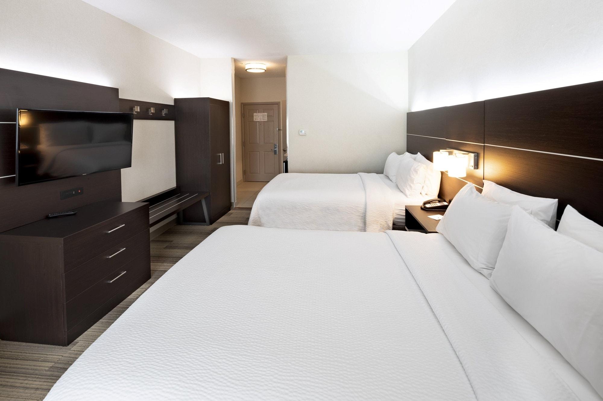 Studio, Suite, 2 Queen Beds