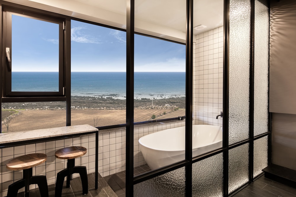 Snob Boutique Hotel Jeju 25/50