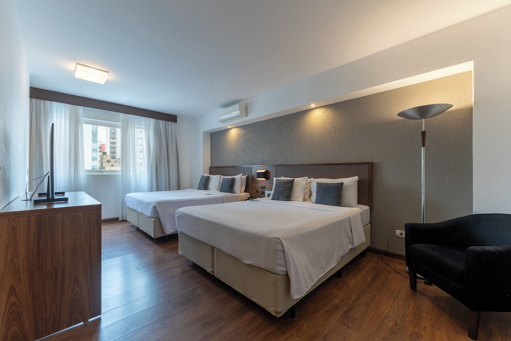 Hotel Deville Curitiba Batel (ex Hotel Deville Business Curitiba) 16/45