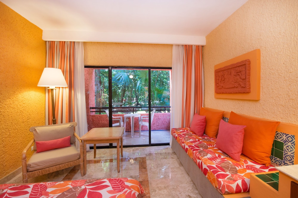 Iberostar Waves Quetzal 26/50