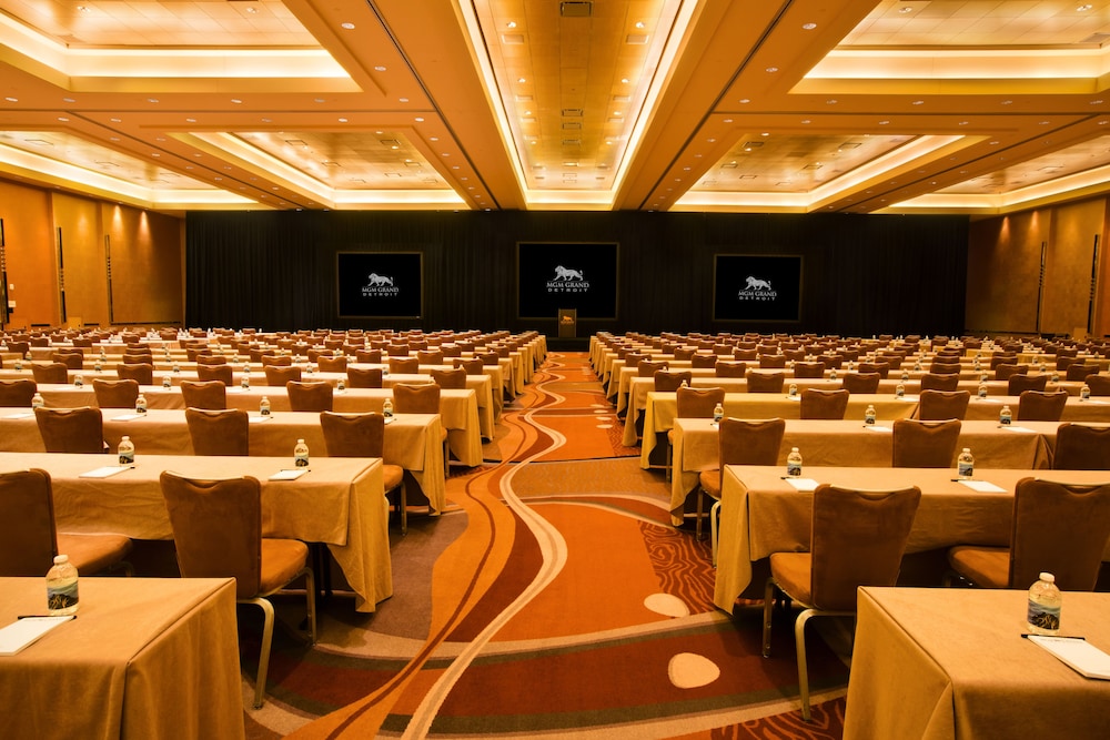 MGM Grand Detroit 50/55