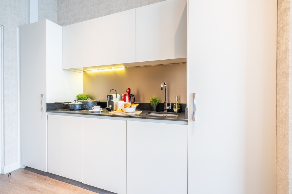 Milestay- Halles 8/68