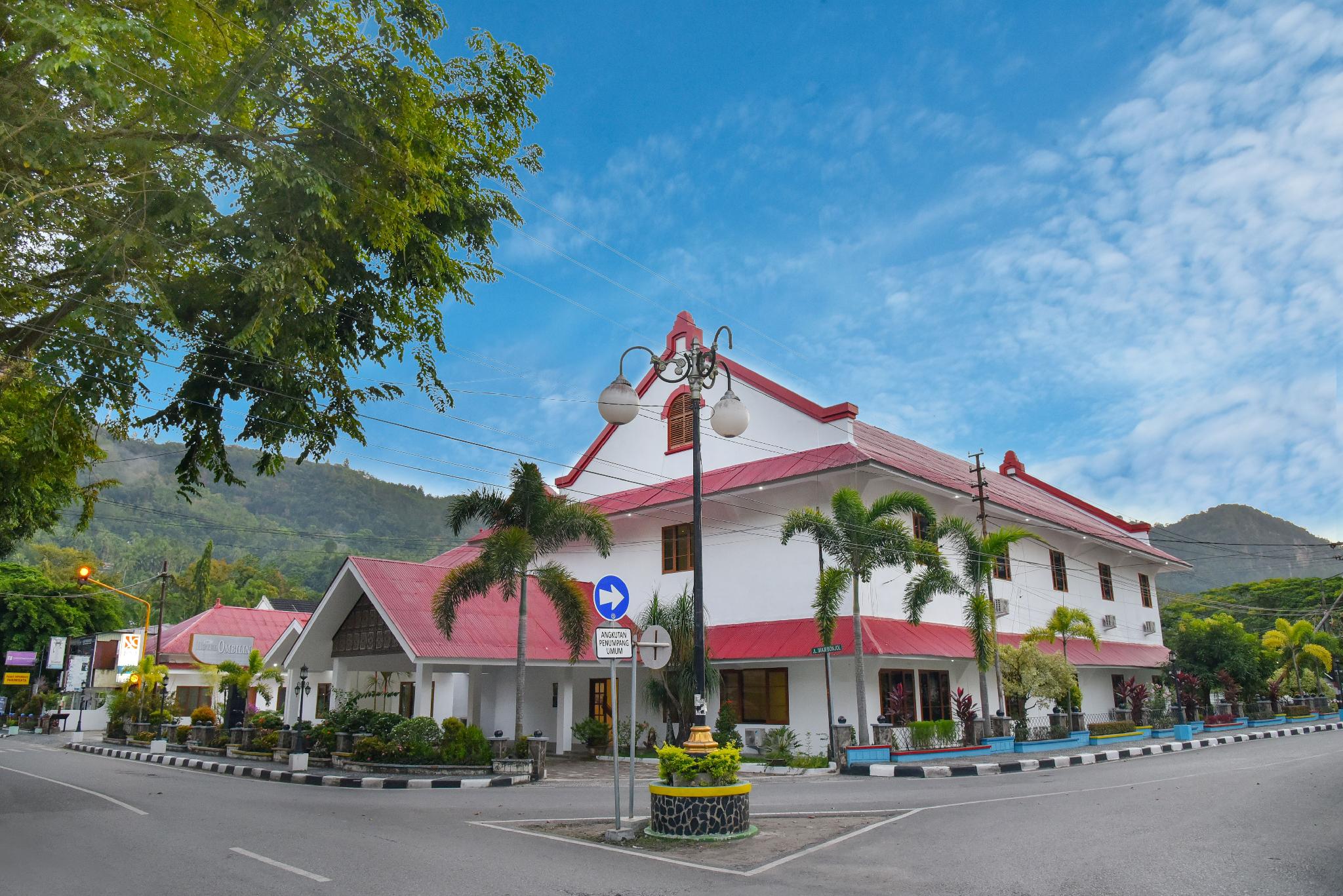 Khas Ombilin Hotel 27/33