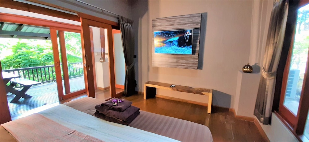 Alpha Gay Resort - Adults Only 38/70