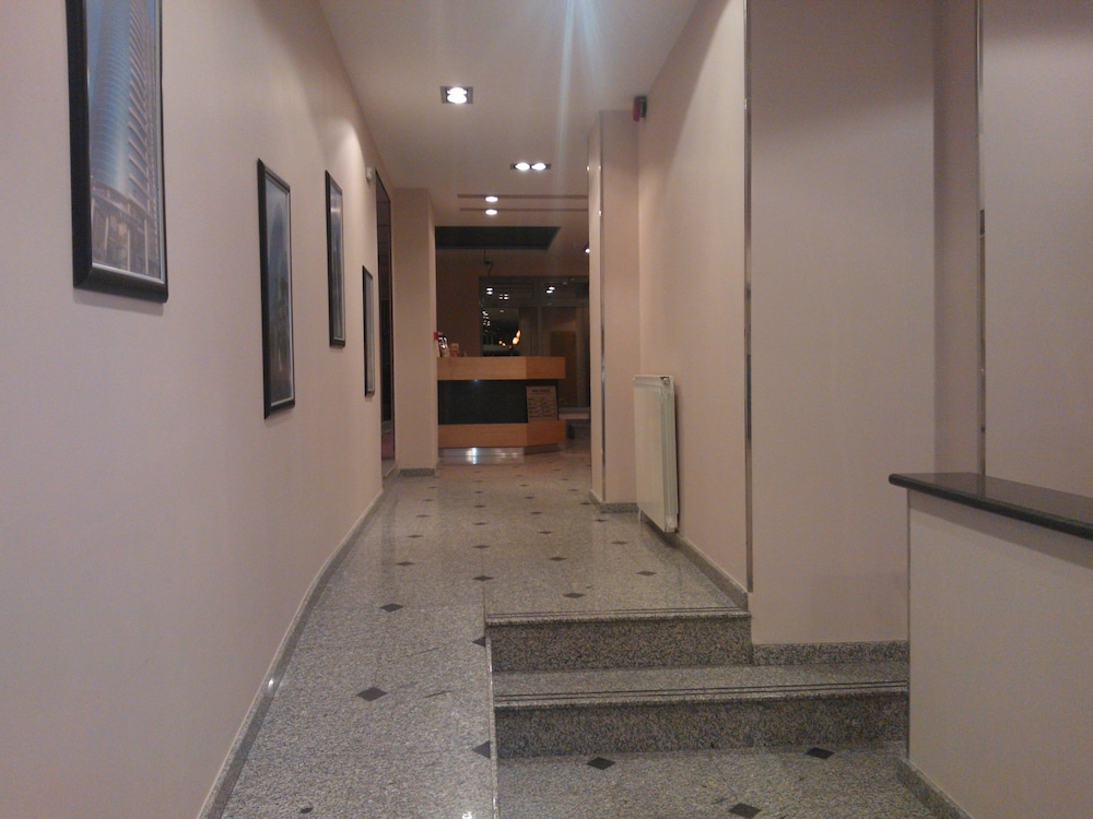 Brod Hotel 4/29