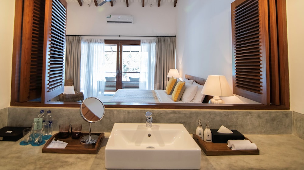 Lantern Boutique Hotel 47/50