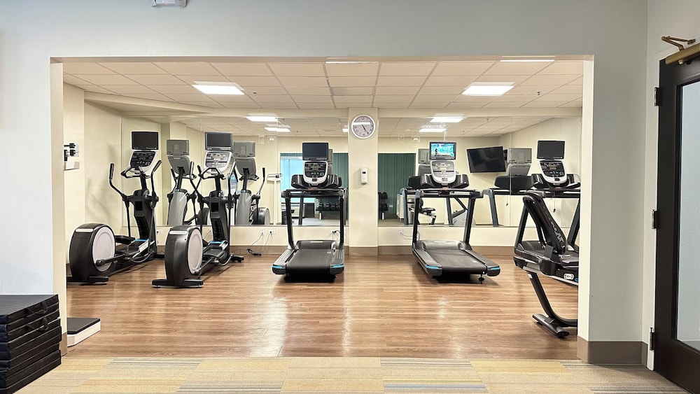 Holiday Inn Express & Suites Prospect Heights 33/50