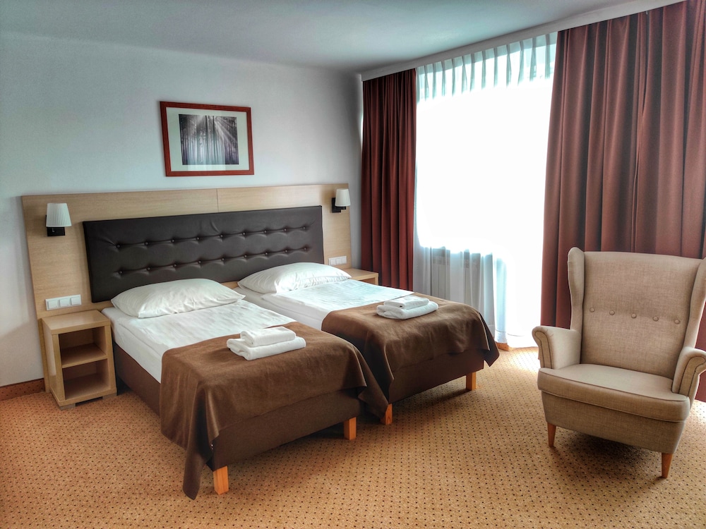 Logos Hotel Warsaw 5/75