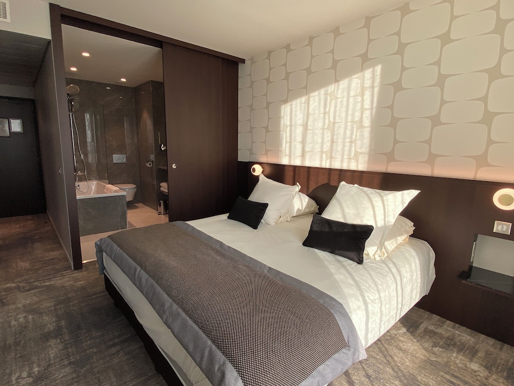 Hotel Du Pasino Saint-Amand-Les-Eaux 13/40
